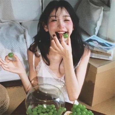 翘楚